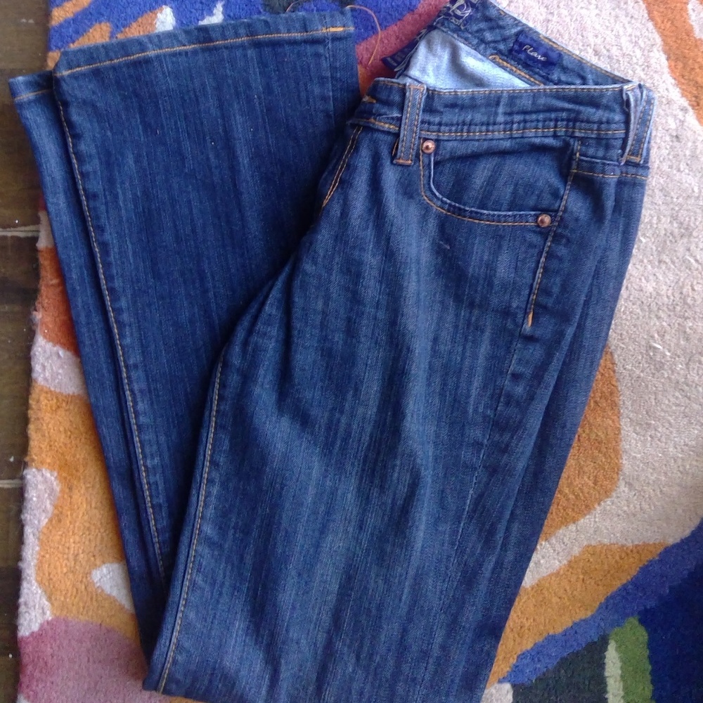 Seven 7 for all man kind size 27 flare jeans